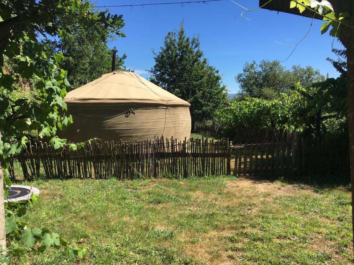Star Gazing Luxury Yurt With River Views, Off Grid Eco Living Vale do Barco Esterno foto
